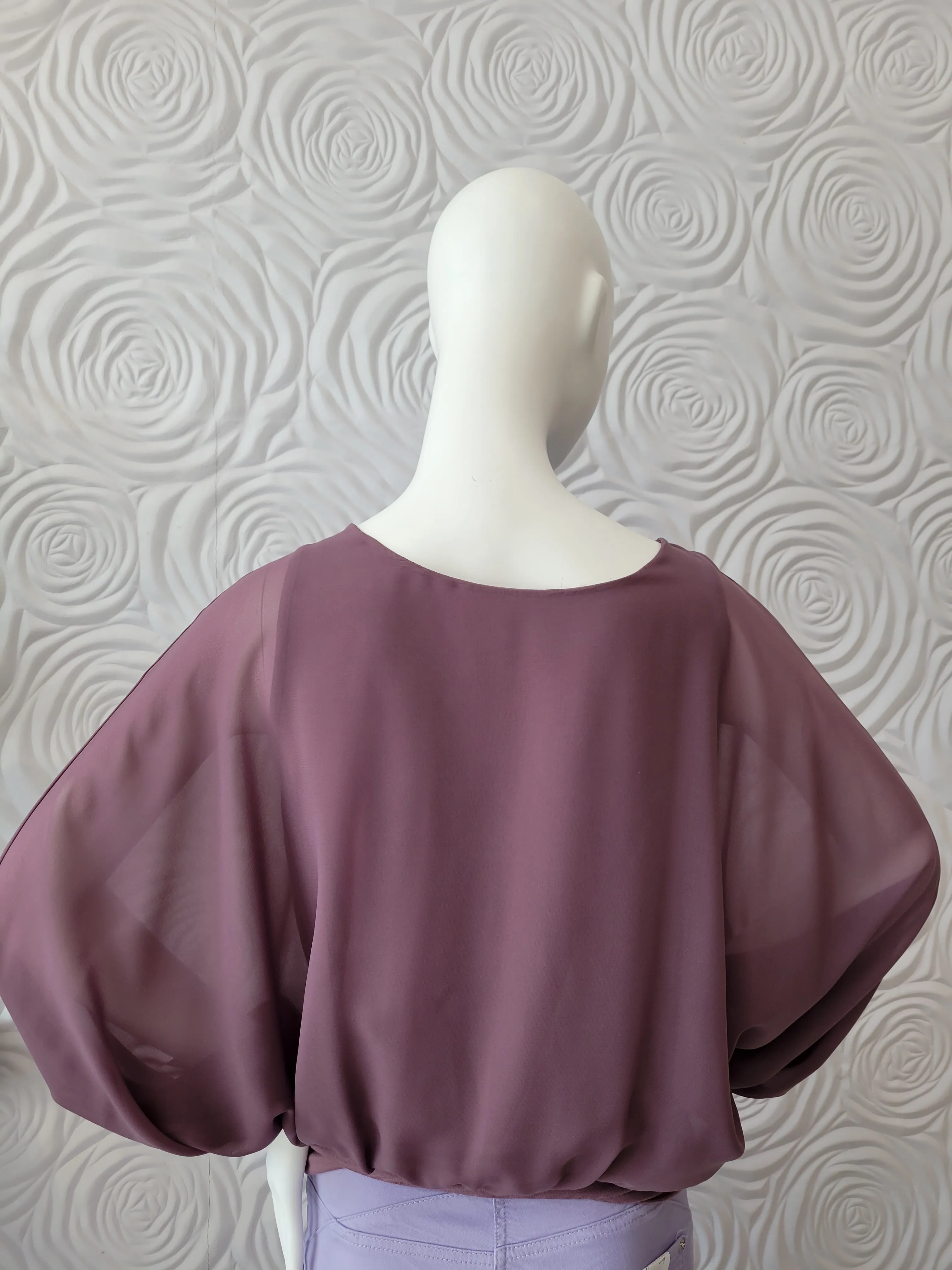 Lola & Sophie Black Top Plum Color See Through Sleeve