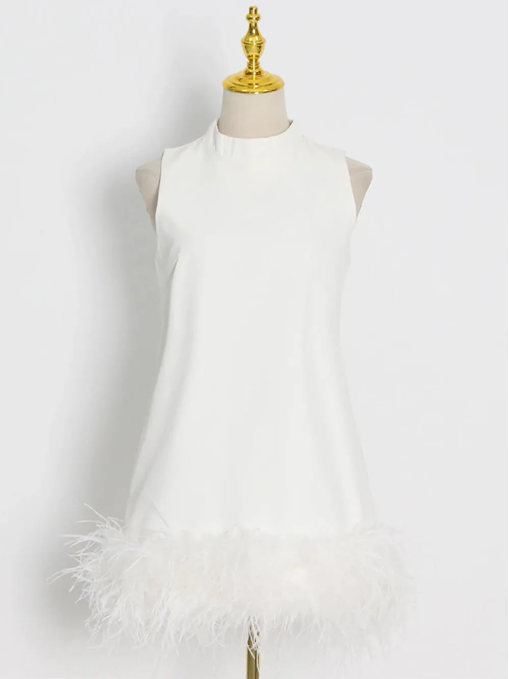 PIUME Mini Dress w Feathers in White